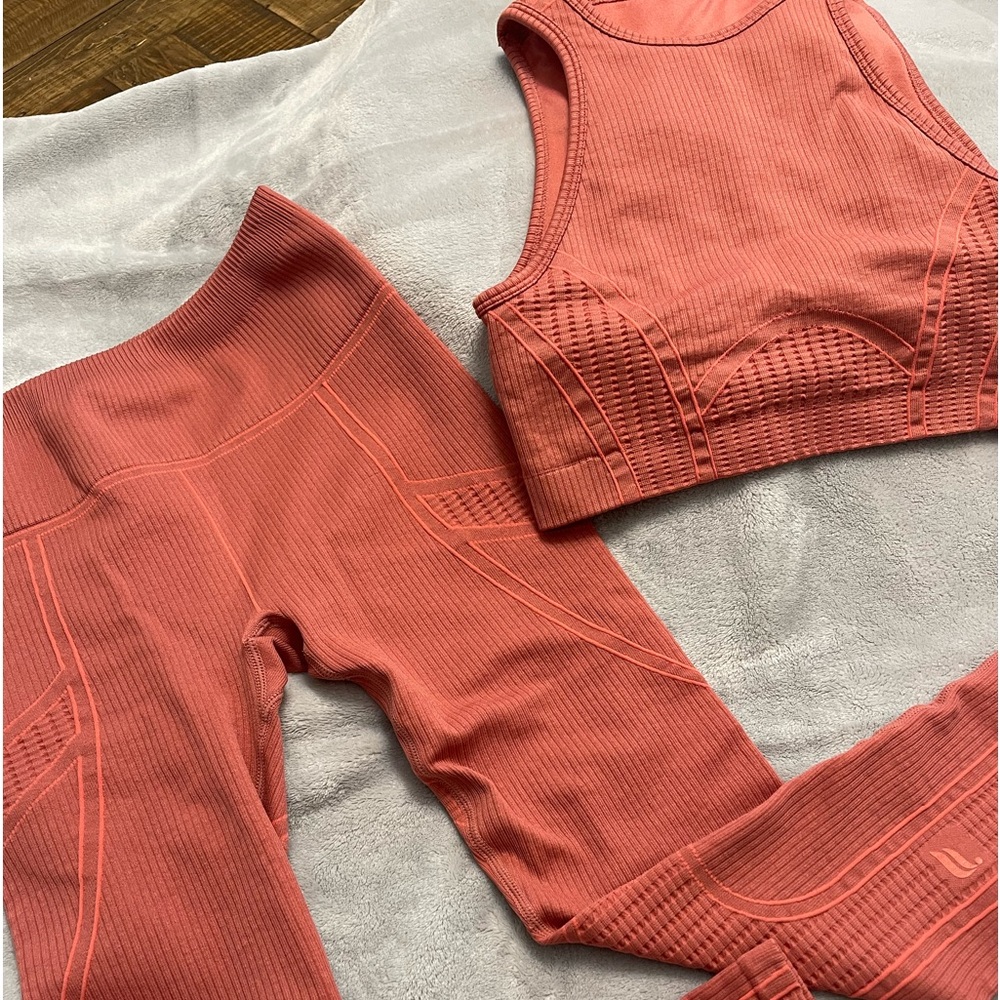 Fabletics leggings